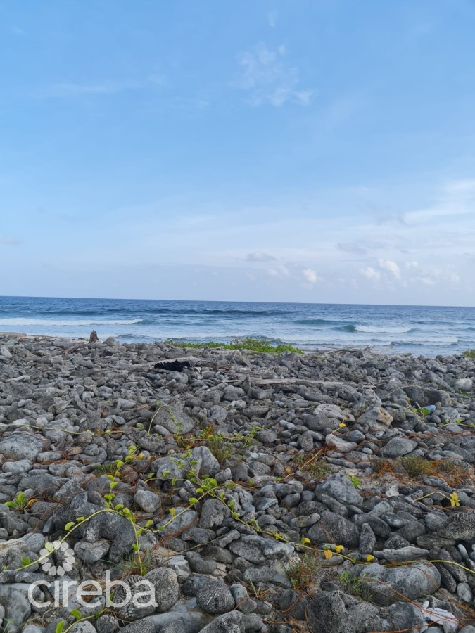 SOUTH SIDE BEACH LOT 0.70 ACRE - CAYMAN BRAC