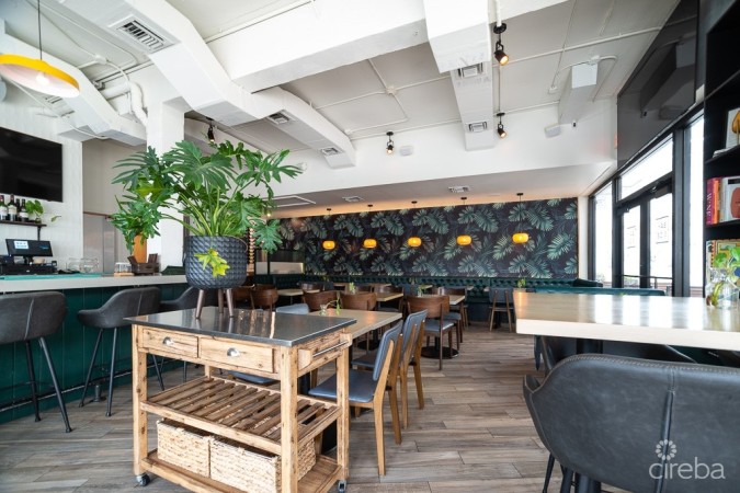 BAYSIDE RESTAURANT & CAFE