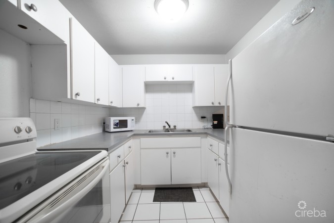PLEASANT PALMS 2 BEDROOM IN WEST BAY