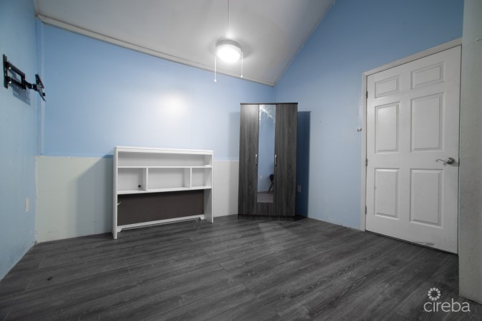 PLEASANT PALMS 2 BEDROOM IN WEST BAY