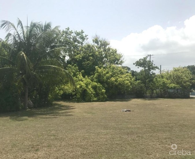 LAND AT THE CORNER OF NORTHWARD RD AND TIBBETTS WAY