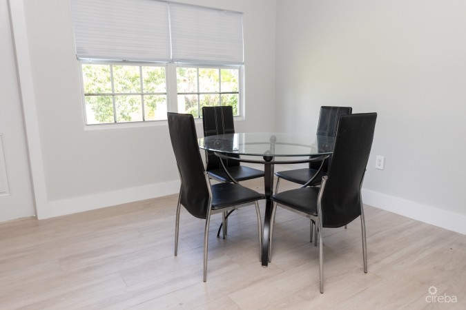 SUMMIT CRESCENT RENOVATED 2 BED