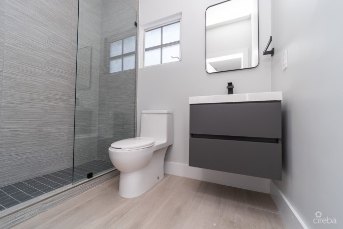 SUMMIT CRESCENT RENOVATED 2 BED