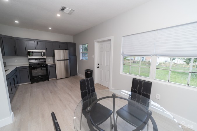 SUMMIT CRESCENT RENOVATED 2 BED