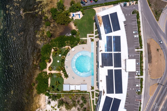 AURA PENTHOUSE