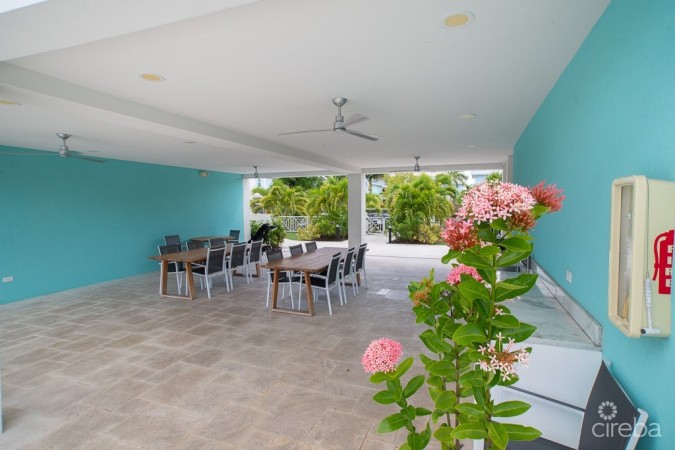 PERIWINKLE 3 BED TOWN HOME COURTYARD UNIT