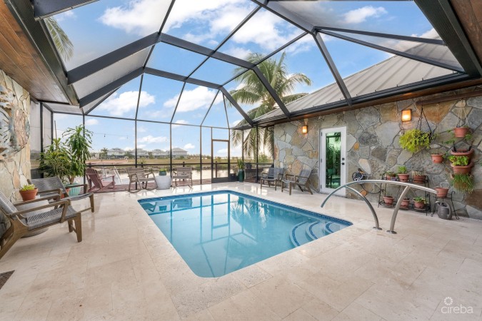 PROSPECT DRIVE 601, CANAL FRONT HOME