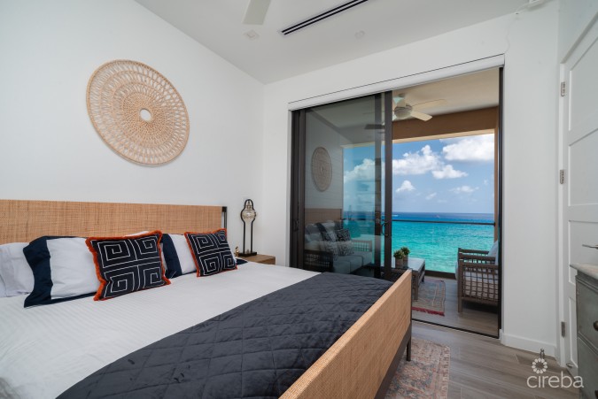 SEADREAMS STUNNING UNIT W/ UPGRADES