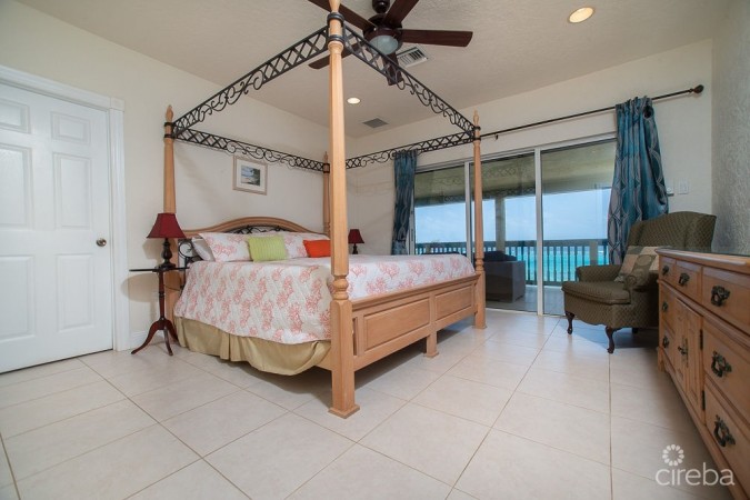HERITAGE HOUSE - RUM POINT DRIVE