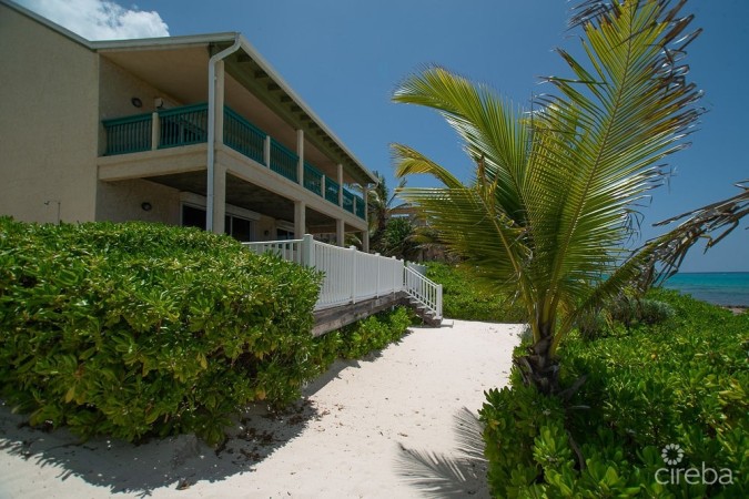 HERITAGE HOUSE - RUM POINT DRIVE