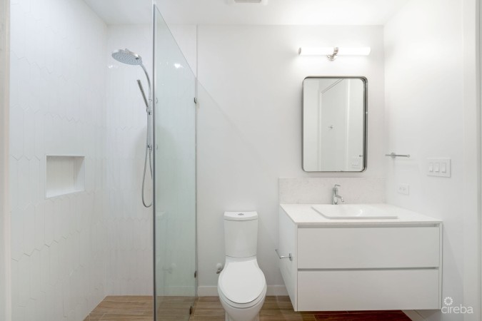 ONE CANAL POINT 423, ONE BEDROOM CONDO