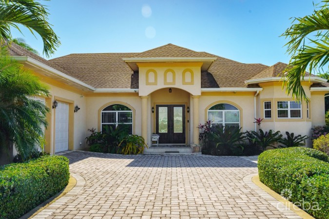 EXQUISITE FAMILY HOME ON DESTINY AVENUE