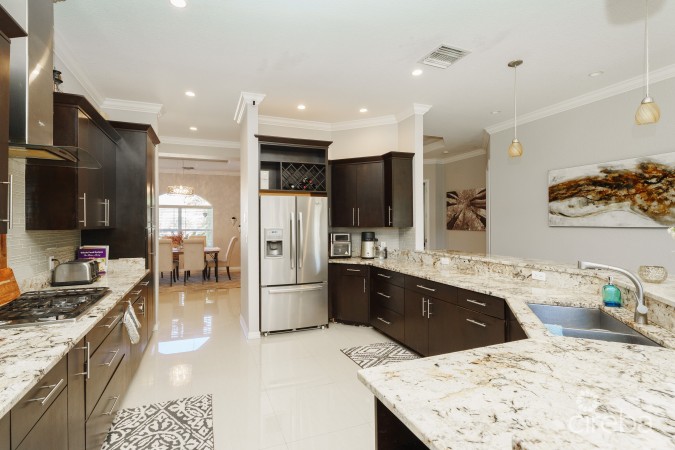 EXQUISITE FAMILY HOME ON DESTINY AVENUE