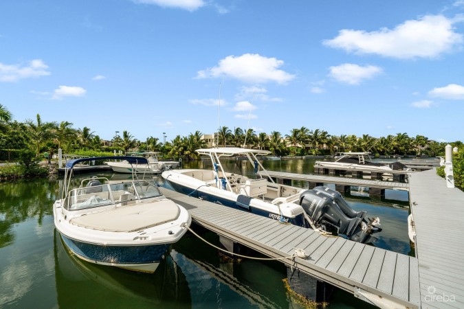 SOLARA 115, CRYSTAL HARBOUR TOWNHOME