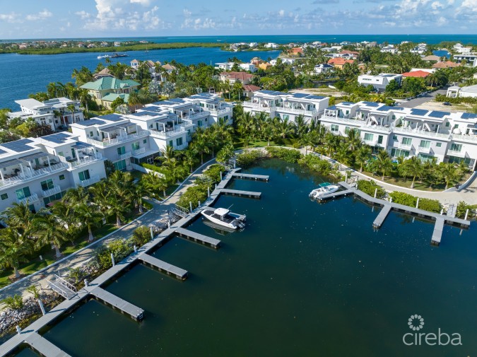 SOLARA 115, CRYSTAL HARBOUR TOWNHOME