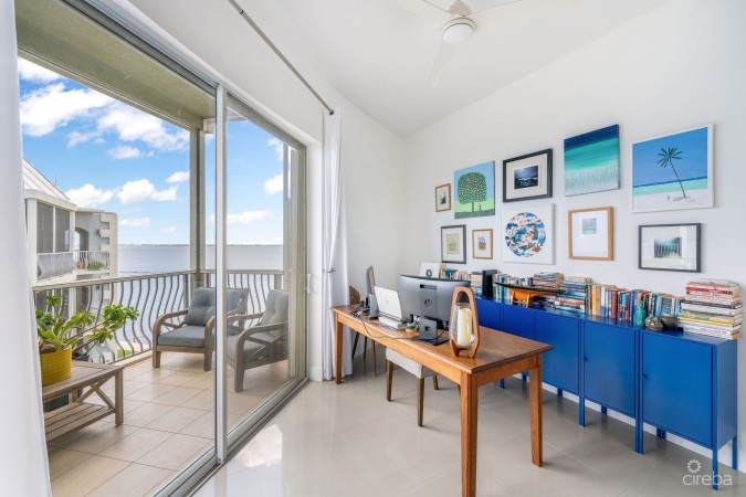 SNUG HARBOUR OCEANFRONT CONDO - TURTLE COVE C303