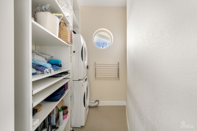 SNUG HARBOUR OCEANFRONT CONDO - TURTLE COVE C303