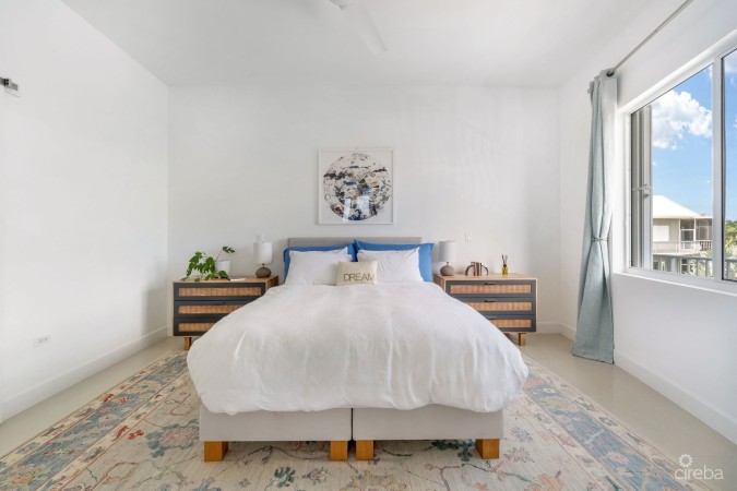 SNUG HARBOUR OCEANFRONT CONDO - TURTLE COVE C303