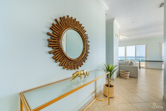 PENTHOUSE - 3 BED 3 BATH - SOUTH BAY BEACH CLUB