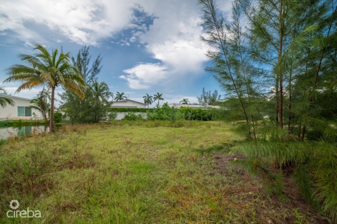 LAKEFRONT LAND - PRETIGIOUS COMMUNITY OF THE LAKES AT POINTDEXTER