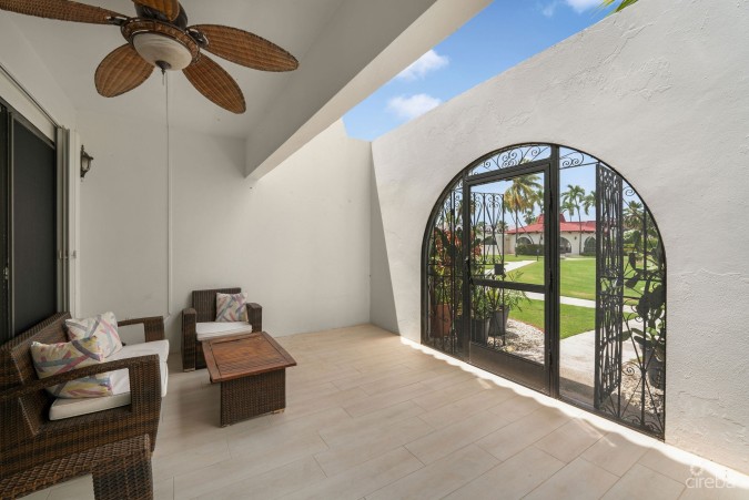 LIME TREE BAY 2 BED