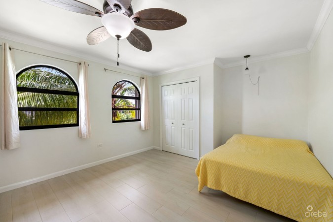 LIME TREE BAY 2 BED