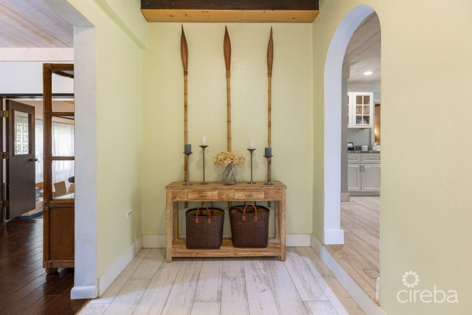 OCEANFRONT HOME WITH EXPANSIVE GROUNDS, POOL AND PICKLEBALL COURT