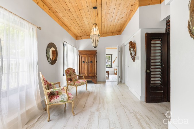 OCEANFRONT HOME WITH EXPANSIVE GROUNDS, POOL AND PICKLEBALL COURT