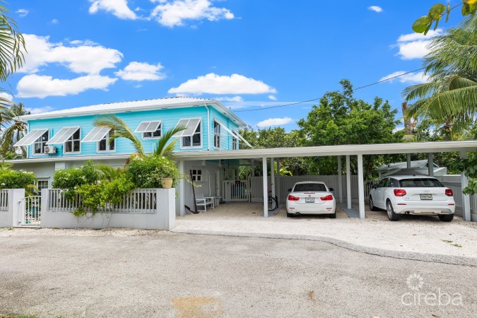 OCEANFRONT HOME WITH EXPANSIVE GROUNDS, POOL AND PICKLEBALL COURT