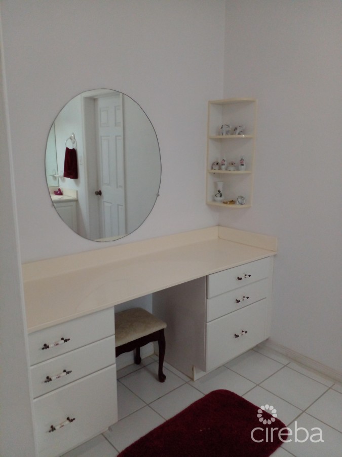 FAMILY HOME #10 CRUSADER WAY GT