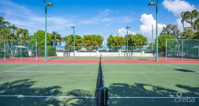 3 BED BEACH FRONT CONDO CAYMAN CLUB