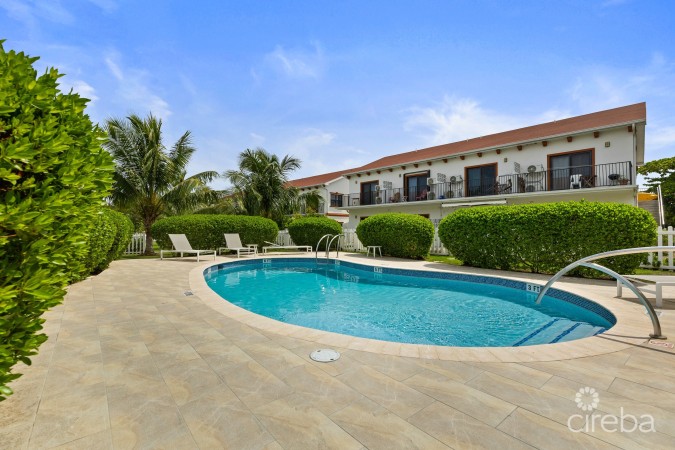 15 PORTOFINO GARDENS- SPOTLESS 2 BED/ 2 BATH