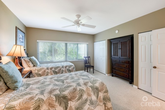 THE RETREAT # 30, 3 BED/3.5BATH