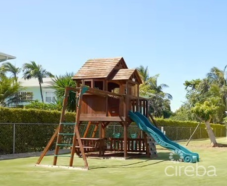 XRYSTAL VILLAGE 2 BED 2 BATH TOWNHOUSE