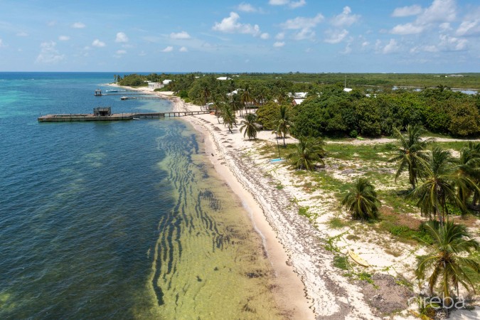 MAREA LUXURIOUS LITTLE CAYMAN BEACH FRONT FACING VILLAS