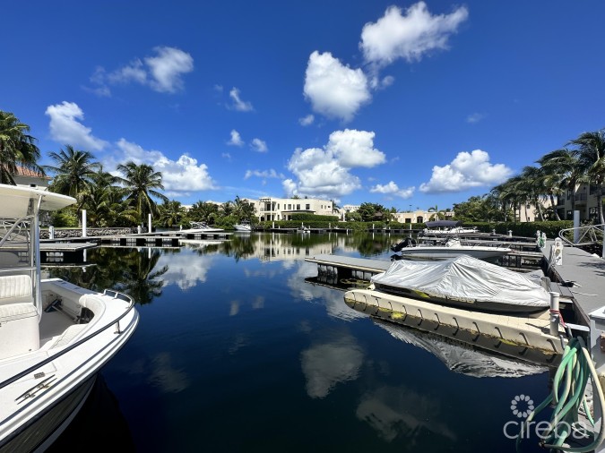 CYPRESS POINTE GOLF COURSE FRONTING 4 BED