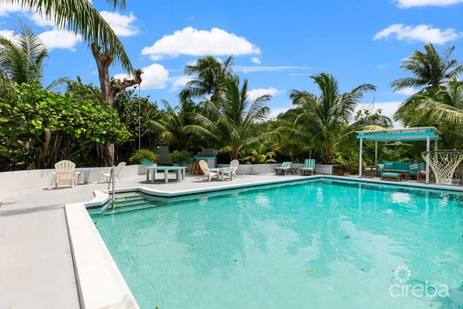 OCEANFRONT HOME WITH EXPANSIVE GROUNDS, POOL AND PICKLEBALL COURT