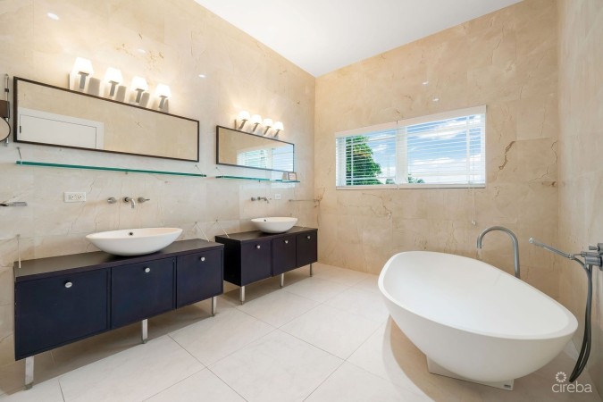 LUXURIOUS WATERFRONT RESIDENCE AT 118 NELSON QUAY IN GOVERNOR'S HARBOUR