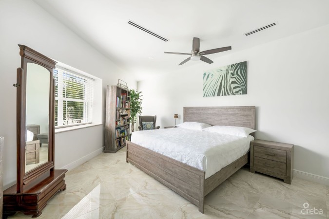 LUXURIOUS WATERFRONT RESIDENCE AT 118 NELSON QUAY IN GOVERNOR'S HARBOUR