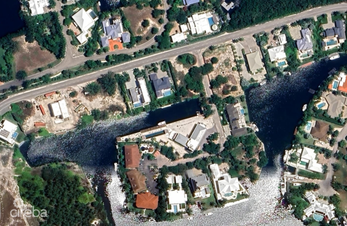 YACHT CLUB - NORTH CREEK CANAL FRONT LOT