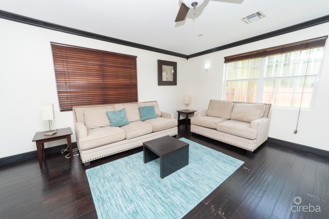 WOODLAND GLEN 16
