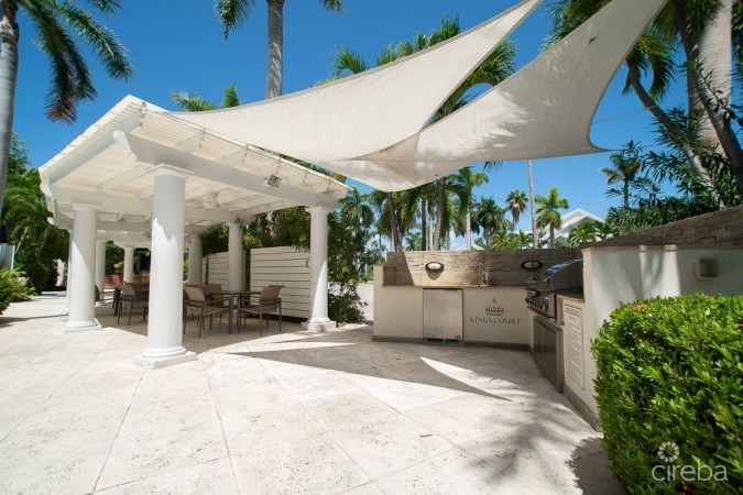 BRITANNIA KINGS COURT WITH PRIVATE DOCK