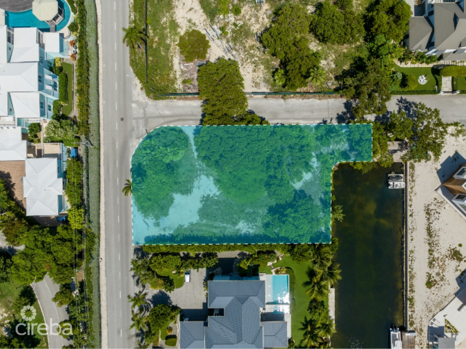 YACHT CLUB - NORTH CREEK CANAL FRONT LOT