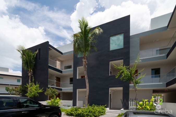 424 ONE CANAL POINT
