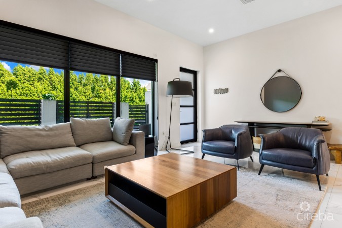 VELA 126, 4 BEDROOM TOWNHOME