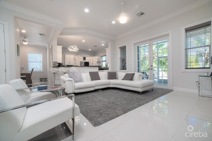 LARGE CANAL FRONT  HOME - NORTH SOUND ESTATES