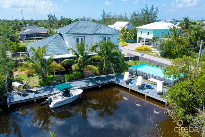 LARGE CANAL FRONT  HOME - NORTH SOUND ESTATES