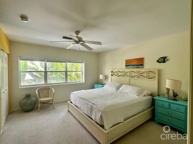 COCONUT BAY 102