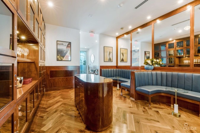 FIN #5 - GROUND FLOOR OCEANFRONT