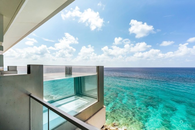 FIN #5 - GROUND FLOOR OCEANFRONT